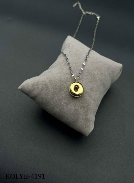 Steel Letter Necklace (O) // KOLYE-4191
