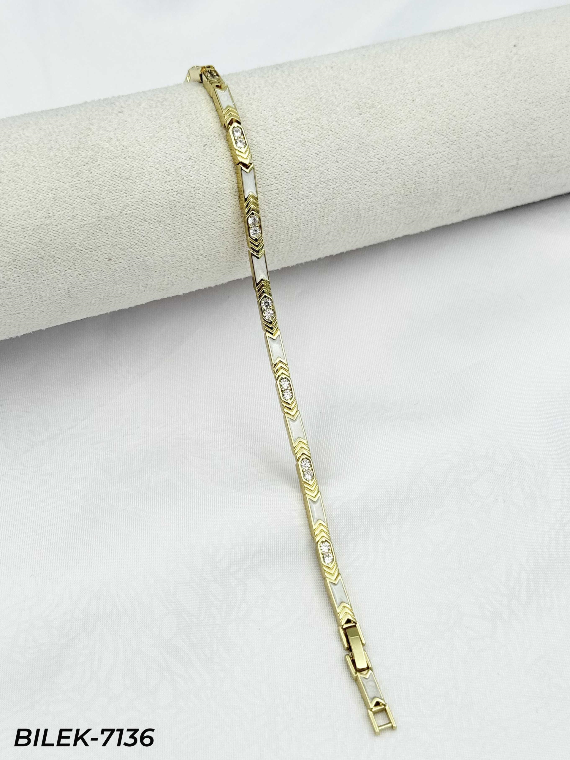 14k-bileklik-bilek-7136.-4f70-.png
