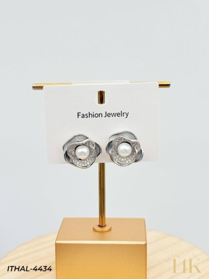 14K Zircon Earrings // ITHAL-4434